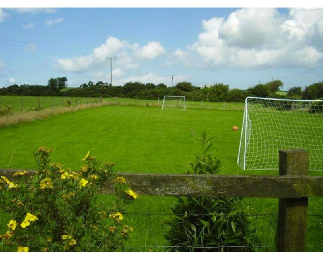 Trenewydd Farm Holiday Cottages Cardigan Exteriér fotografie