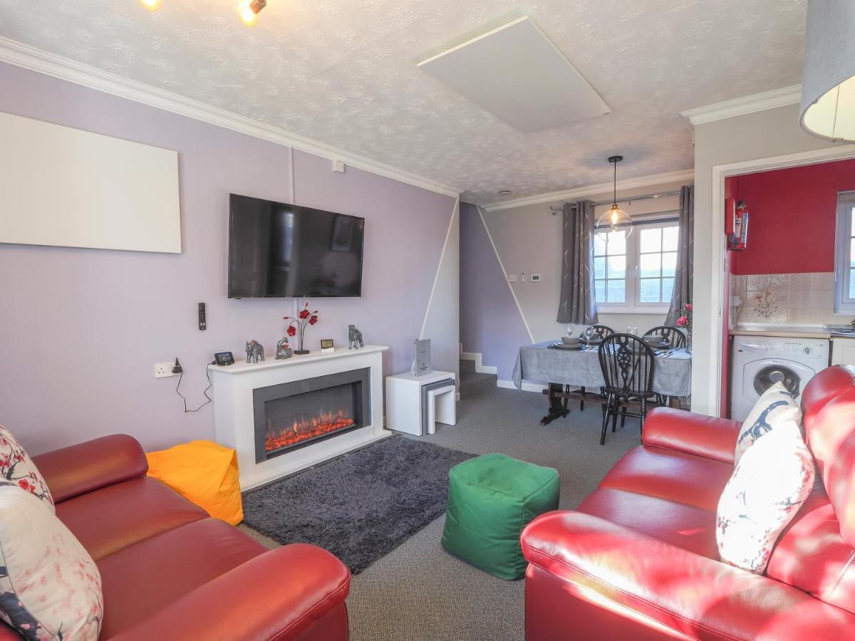 Trenewydd Farm Holiday Cottages Cardigan Exteriér fotografie