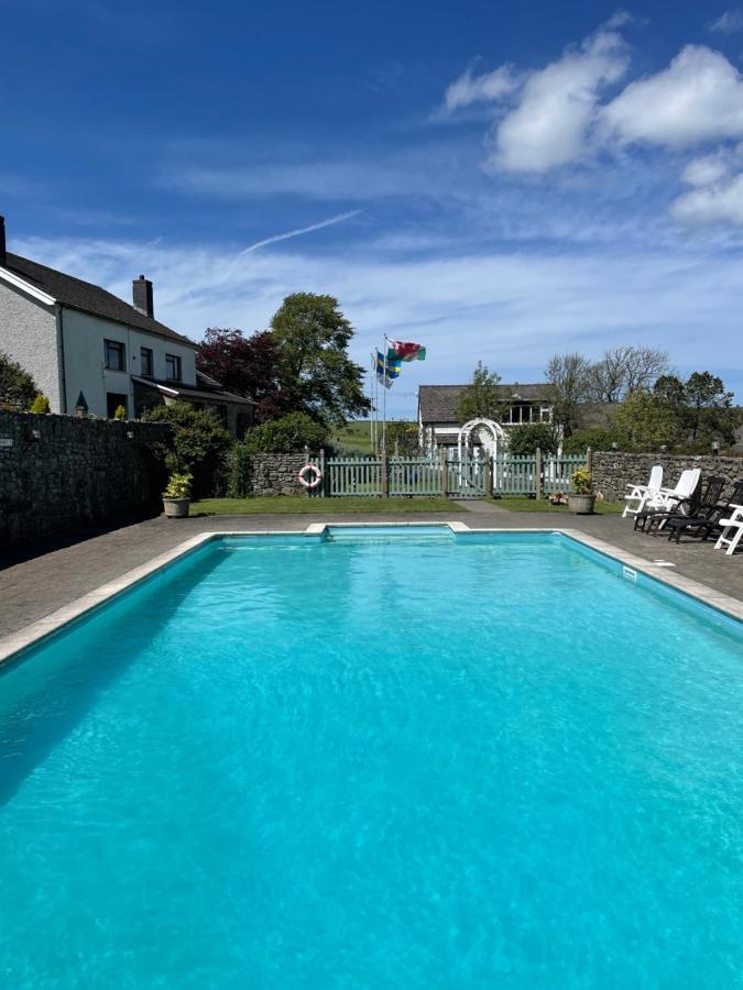 Trenewydd Farm Holiday Cottages Cardigan Exteriér fotografie