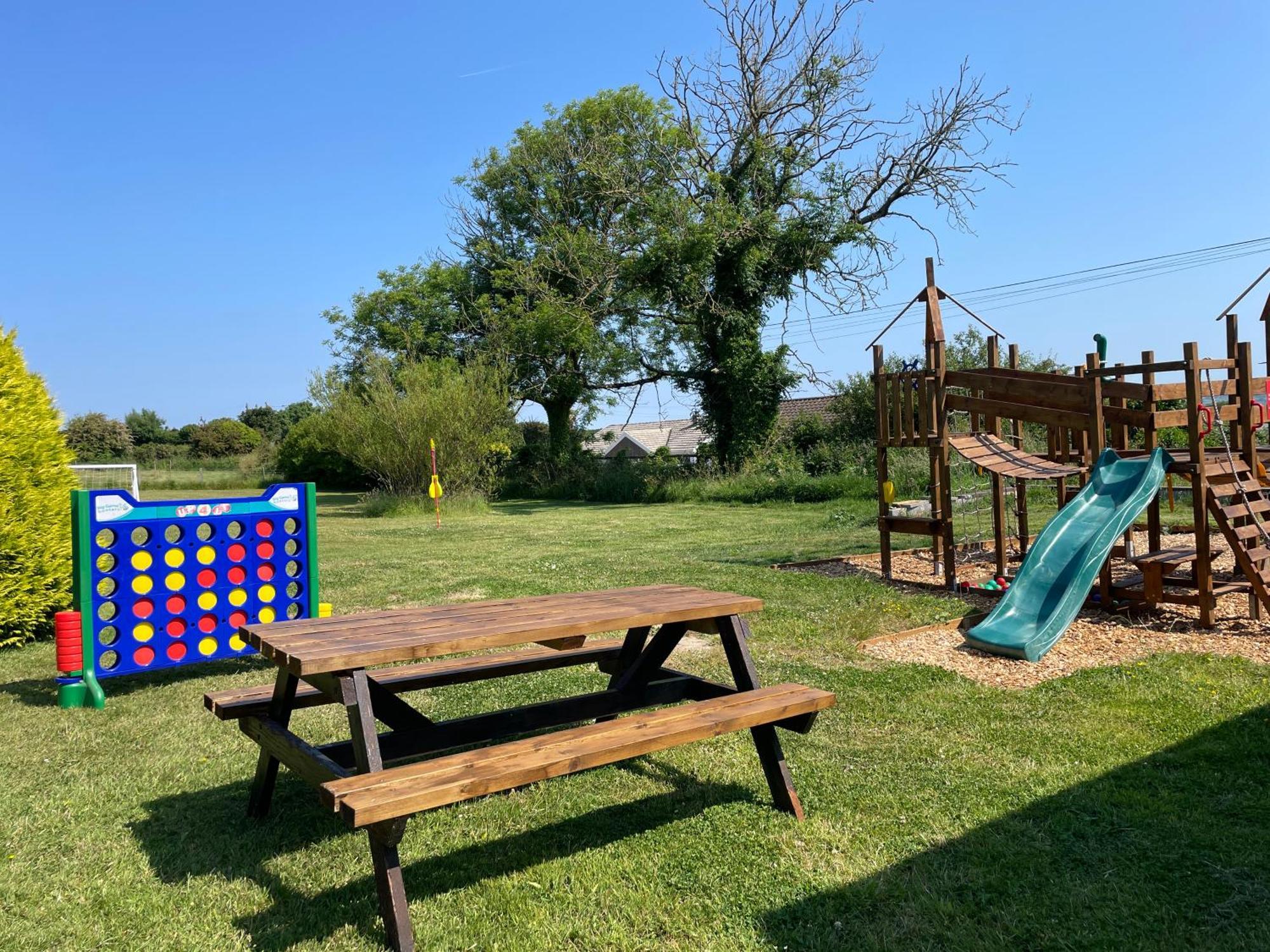 Trenewydd Farm Holiday Cottages Cardigan Exteriér fotografie