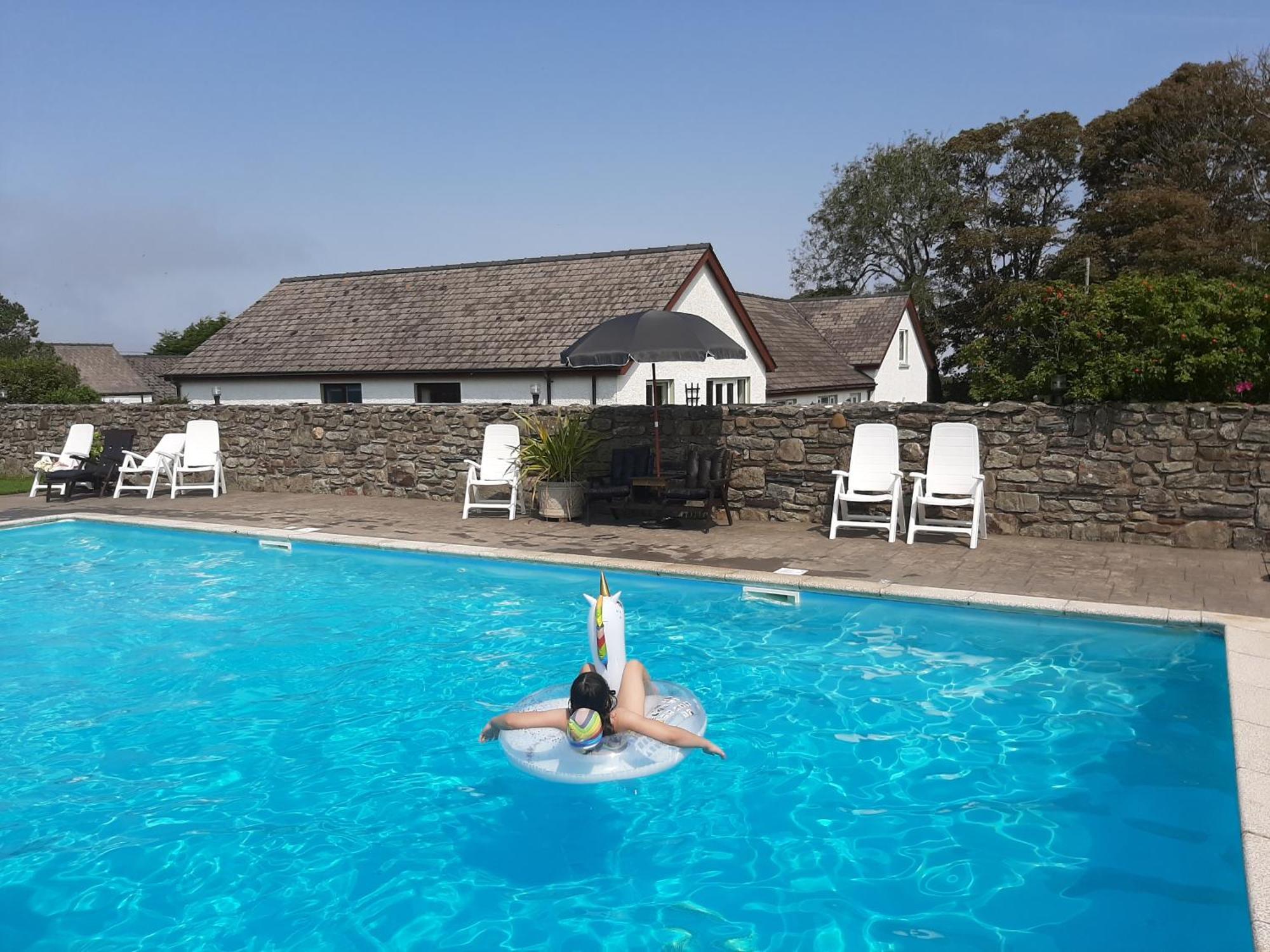 Trenewydd Farm Holiday Cottages Cardigan Exteriér fotografie